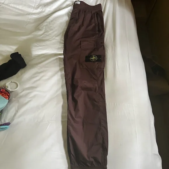 Stone Island Lightweight Cargo Pants Dark Burgundy size 32 - Picture 6 of 7